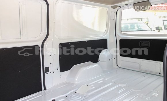 Acheter Import Voiture Nissan Urvan Blanc à Import - Dubai, Artibonite Acheter Import Voiture Nissan Urvan Blanc à Import - Dubai, Artibonite