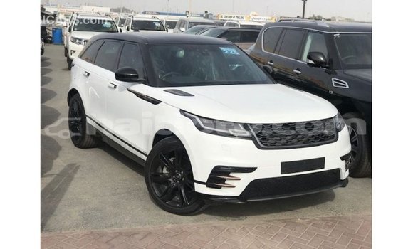Acheter Import Voiture Land Rover Range Rover Blanc à Import - Dubai, Artibonite Acheter Import Voiture Land Rover Range Rover Blanc à Import - Dubai, Artibonite