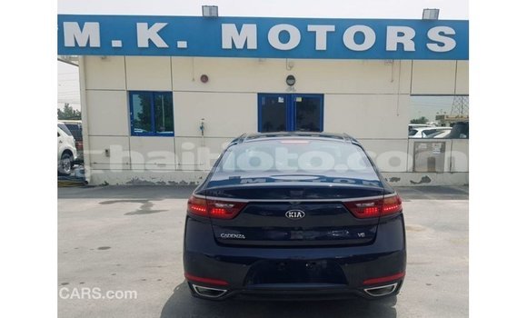 Acheter Import Voiture Kia Cadenza Bleu à Import - Dubai, Artibonite Acheter Import Voiture Kia Cadenza Bleu à Import - Dubai, Artibonite