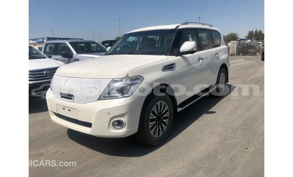Acheter Import Voiture Nissan Patrol Blanc à Import - Dubai, Artibonite Acheter Import Voiture Nissan Patrol Blanc à Import - Dubai, Artibonite