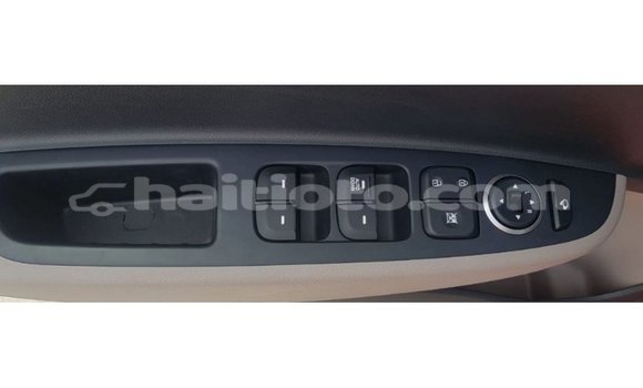 Acheter Import Voiture Hyundai i10 Rouge à Import - Dubai, Artibonite Acheter Import Voiture Hyundai i10 Rouge à Import - Dubai, Artibonite