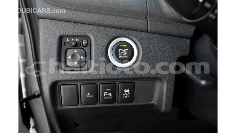 Big with watermark mitsubishi montero artibonite import dubai 2922