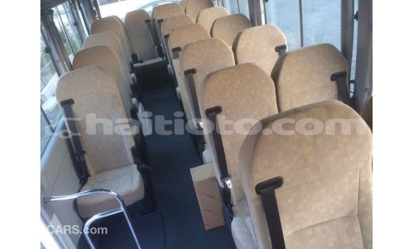Buy Import Toyota Coaster White Car in Import - Dubai in Artibonite Buy Import Toyota Coaster White Car in Import - Dubai in Artibonite