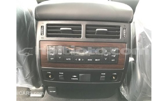 Acheter Import Voiture Toyota Land Cruiser Noir à Import - Dubai, Artibonite Acheter Import Voiture Toyota Land Cruiser Noir à Import - Dubai, Artibonite