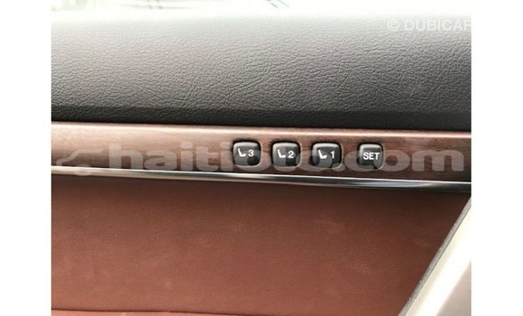 Acheter Import Voiture Toyota Land Cruiser Noir à Import - Dubai, Artibonite Acheter Import Voiture Toyota Land Cruiser Noir à Import - Dubai, Artibonite