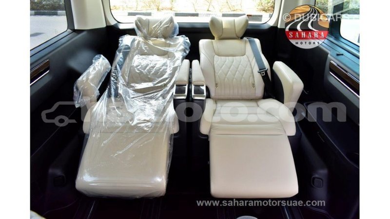 Big with watermark toyota granvia artibonite import dubai 2984