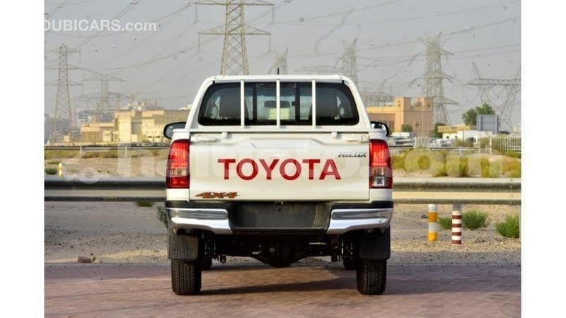 Big with watermark toyota hilux artibonite import dubai 2987