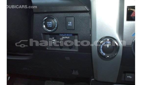 Acheter Import Voiture Toyota Tundra Blanc à Import - Dubai, Artibonite Acheter Import Voiture Toyota Tundra Blanc à Import - Dubai, Artibonite
