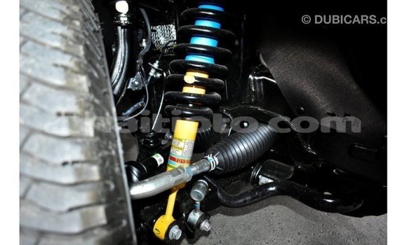 Acheter Import Voiture Toyota Tundra Blanc à Import - Dubai, Artibonite Acheter Import Voiture Toyota Tundra Blanc à Import - Dubai, Artibonite