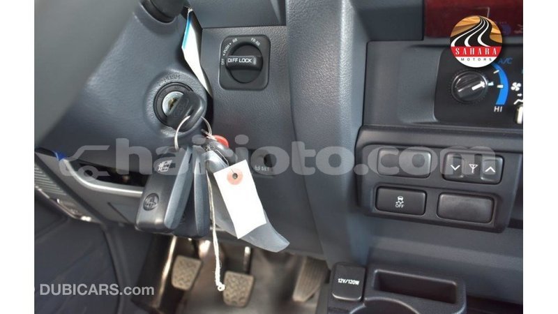 Big with watermark toyota land cruiser artibonite import dubai 2996