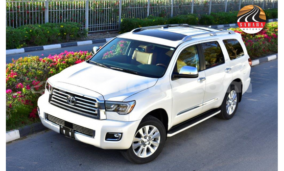 Acheter Import Voiture Toyota Sequoia Blanc à Import - Dubai, Artibonite Acheter Import Voiture Toyota Sequoia Blanc à Import - Dubai, Artibonite
