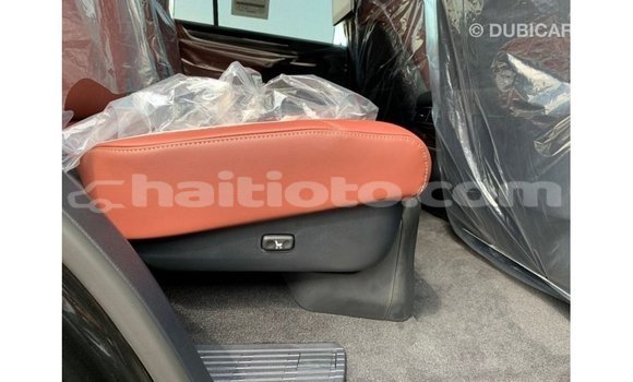 Acheter Import Voiture Lexus LX Noir à Import - Dubai, Artibonite Acheter Import Voiture Lexus LX Noir à Import - Dubai, Artibonite