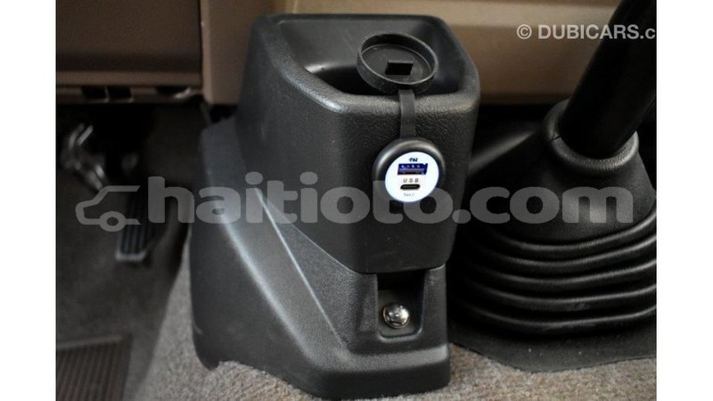 Big with watermark toyota land cruiser artibonite import dubai 3003