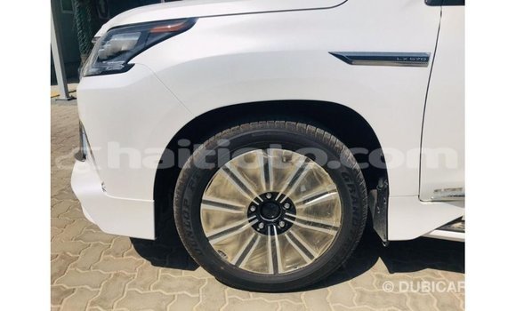 Acheter Import Voiture Lexus LX Blanc à Import - Dubai, Artibonite Acheter Import Voiture Lexus LX Blanc à Import - Dubai, Artibonite