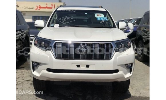 Acheter Import Voiture Toyota Prado Blanc à Import - Dubai, Artibonite Acheter Import Voiture Toyota Prado Blanc à Import - Dubai, Artibonite