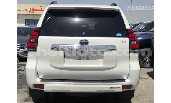 Acheter Import Voiture Toyota Prado Blanc à Import - Dubai, Artibonite Acheter Import Voiture Toyota Prado Blanc à Import - Dubai, Artibonite