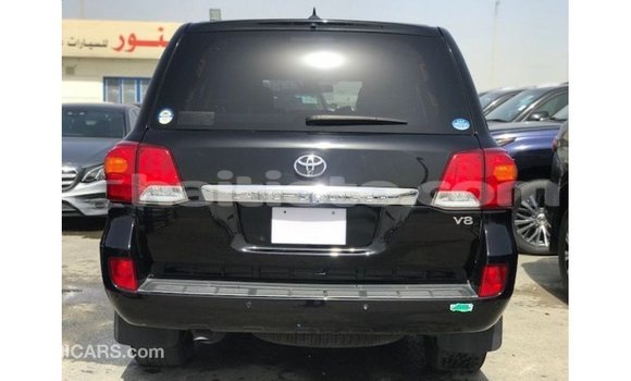 Acheter Import Voiture Toyota Land Cruiser Noir à Import - Dubai, Artibonite Acheter Import Voiture Toyota Land Cruiser Noir à Import - Dubai, Artibonite