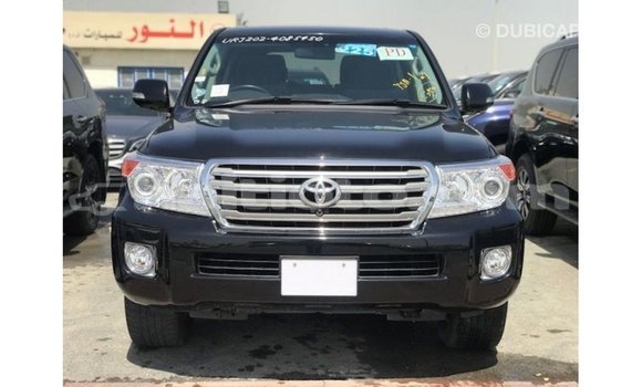 Acheter Import Voiture Toyota Land Cruiser Noir à Import - Dubai, Artibonite Acheter Import Voiture Toyota Land Cruiser Noir à Import - Dubai, Artibonite