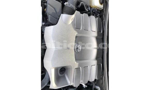 Acheter Import Voiture Toyota Land Cruiser Noir à Import - Dubai, Artibonite Acheter Import Voiture Toyota Land Cruiser Noir à Import - Dubai, Artibonite