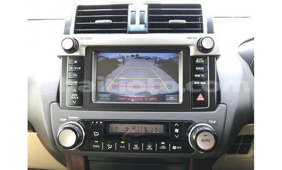 Acheter Import Voiture Toyota Prado Noir à Import - Dubai, Artibonite Acheter Import Voiture Toyota Prado Noir à Import - Dubai, Artibonite