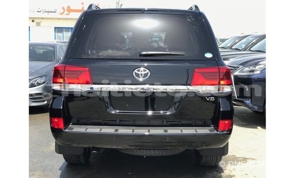 Acheter Import Voiture Toyota Land Cruiser Noir à Import - Dubai, Artibonite Acheter Import Voiture Toyota Land Cruiser Noir à Import - Dubai, Artibonite