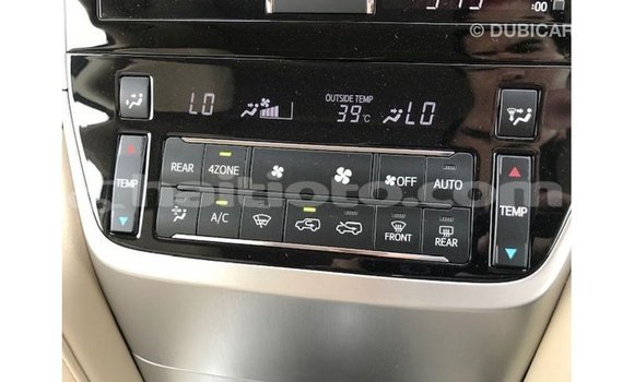 Acheter Import Voiture Toyota Land Cruiser Noir à Import - Dubai, Artibonite Acheter Import Voiture Toyota Land Cruiser Noir à Import - Dubai, Artibonite