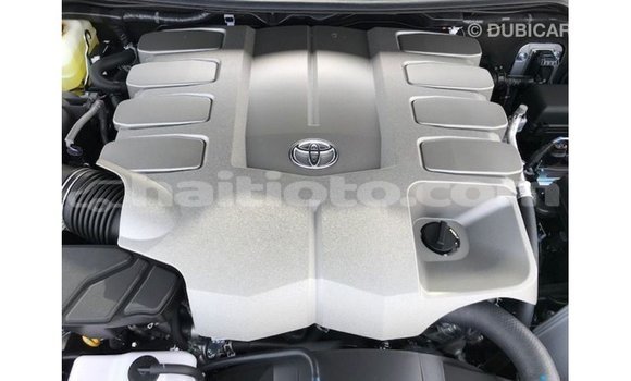 Acheter Import Voiture Toyota Land Cruiser Noir à Import - Dubai, Artibonite Acheter Import Voiture Toyota Land Cruiser Noir à Import - Dubai, Artibonite