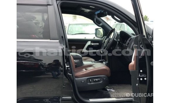 Acheter Import Voiture Toyota Land Cruiser Noir à Import - Dubai, Artibonite Acheter Import Voiture Toyota Land Cruiser Noir à Import - Dubai, Artibonite