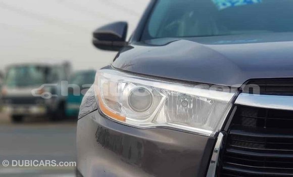 Acheter Import Voiture Toyota Highlander Autre à Import - Dubai, Artibonite Acheter Import Voiture Toyota Highlander Autre à Import - Dubai, Artibonite