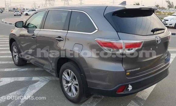 Acheter Import Voiture Toyota Highlander Autre à Import - Dubai, Artibonite Acheter Import Voiture Toyota Highlander Autre à Import - Dubai, Artibonite