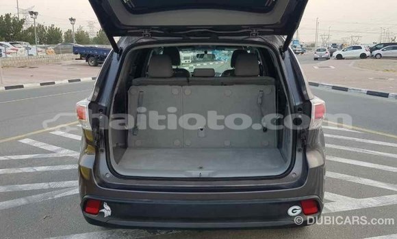 Acheter Import Voiture Toyota Highlander Autre à Import - Dubai, Artibonite Acheter Import Voiture Toyota Highlander Autre à Import - Dubai, Artibonite