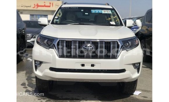 Acheter Import Voiture Toyota Prado Blanc à Import - Dubai, Artibonite Acheter Import Voiture Toyota Prado Blanc à Import - Dubai, Artibonite
