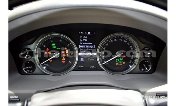 Acheter Import Voiture Toyota Land Cruiser Blanc à Import - Dubai, Artibonite Acheter Import Voiture Toyota Land Cruiser Blanc à Import - Dubai, Artibonite