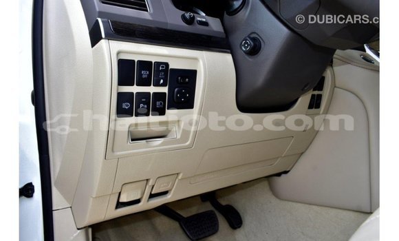 Acheter Import Voiture Toyota Land Cruiser Blanc à Import - Dubai, Artibonite Acheter Import Voiture Toyota Land Cruiser Blanc à Import - Dubai, Artibonite