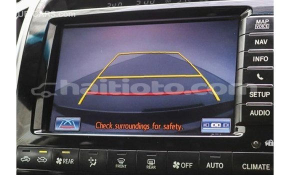 Acheter Import Voiture Toyota Land Cruiser Blanc à Import - Dubai, Artibonite Acheter Import Voiture Toyota Land Cruiser Blanc à Import - Dubai, Artibonite