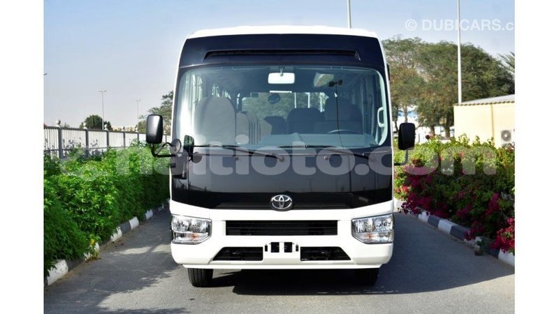 Big with watermark toyota coaster artibonite import dubai 3044