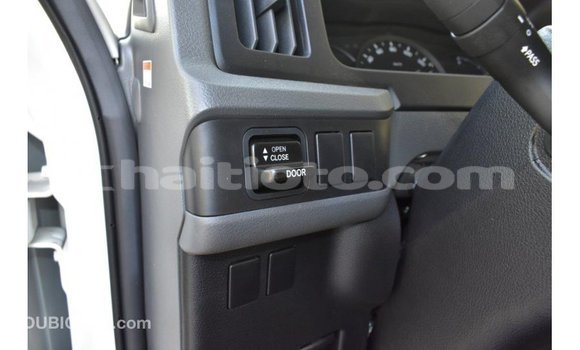 Acheter Import Voiture Toyota Coaster Blanc à Import - Dubai, Artibonite Acheter Import Voiture Toyota Coaster Blanc à Import - Dubai, Artibonite