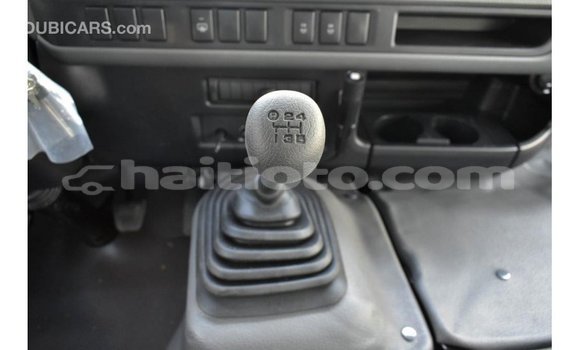 Acheter Import Voiture Toyota Coaster Blanc à Import - Dubai, Artibonite Acheter Import Voiture Toyota Coaster Blanc à Import - Dubai, Artibonite