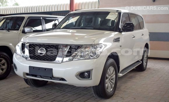 Acheter Import Voiture Nissan Patrol Blanc à Import - Dubai, Artibonite Acheter Import Voiture Nissan Patrol Blanc à Import - Dubai, Artibonite