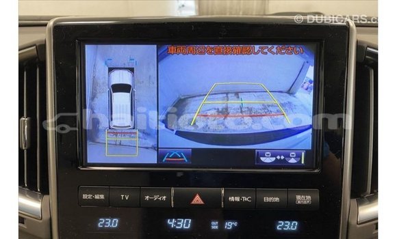 Acheter Import Voiture Toyota Land Cruiser Blanc à Import - Dubai, Artibonite Acheter Import Voiture Toyota Land Cruiser Blanc à Import - Dubai, Artibonite