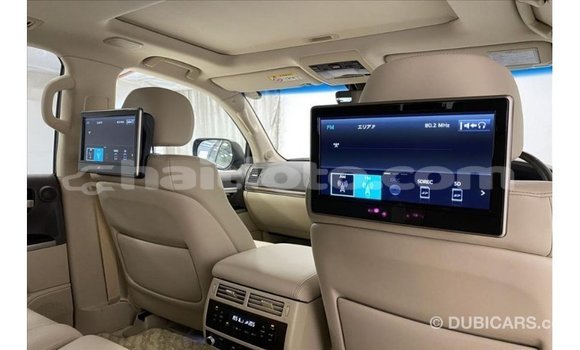 Acheter Import Voiture Toyota Land Cruiser Noir à Import - Dubai, Artibonite Acheter Import Voiture Toyota Land Cruiser Noir à Import - Dubai, Artibonite