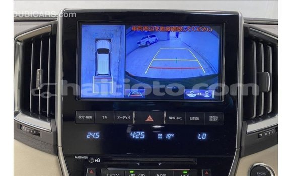 Acheter Import Voiture Toyota Land Cruiser Noir à Import - Dubai, Artibonite Acheter Import Voiture Toyota Land Cruiser Noir à Import - Dubai, Artibonite