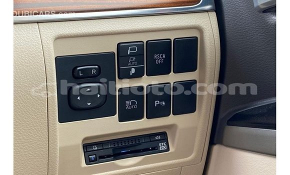 Acheter Import Voiture Toyota Land Cruiser Rouge à Import - Dubai, Artibonite Acheter Import Voiture Toyota Land Cruiser Rouge à Import - Dubai, Artibonite