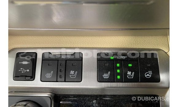 Acheter Import Voiture Toyota Land Cruiser Blanc à Import - Dubai, Artibonite Acheter Import Voiture Toyota Land Cruiser Blanc à Import - Dubai, Artibonite