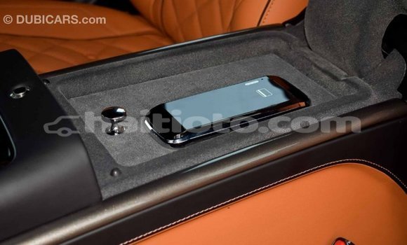 Acheter Import Voiture Lexus LX Noir à Import - Dubai, Artibonite Acheter Import Voiture Lexus LX Noir à Import - Dubai, Artibonite