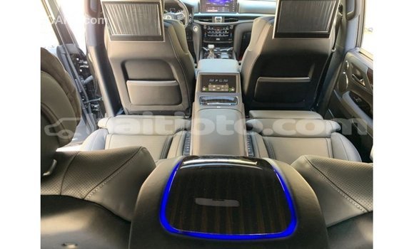 Acheter Import Voiture Lexus LX Noir à Import - Dubai, Artibonite Acheter Import Voiture Lexus LX Noir à Import - Dubai, Artibonite
