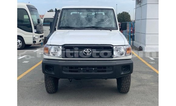 Buy Import Toyota Land Cruiser White Car in Import - Dubai in Artibonite Buy Import Toyota Land Cruiser White Car in Import - Dubai in Artibonite