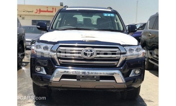 Acheter Import Voiture Toyota Land Cruiser Bleu à Import - Dubai, Artibonite Acheter Import Voiture Toyota Land Cruiser Bleu à Import - Dubai, Artibonite