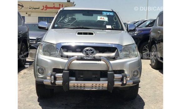 Acheter Import Voiture Toyota Hilux Autre à Import - Dubai, Artibonite Acheter Import Voiture Toyota Hilux Autre à Import - Dubai, Artibonite