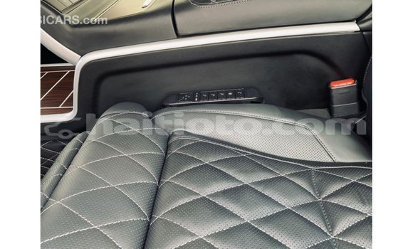 Acheter Import Voiture Toyota Land Cruiser Noir à Import - Dubai, Artibonite Acheter Import Voiture Toyota Land Cruiser Noir à Import - Dubai, Artibonite